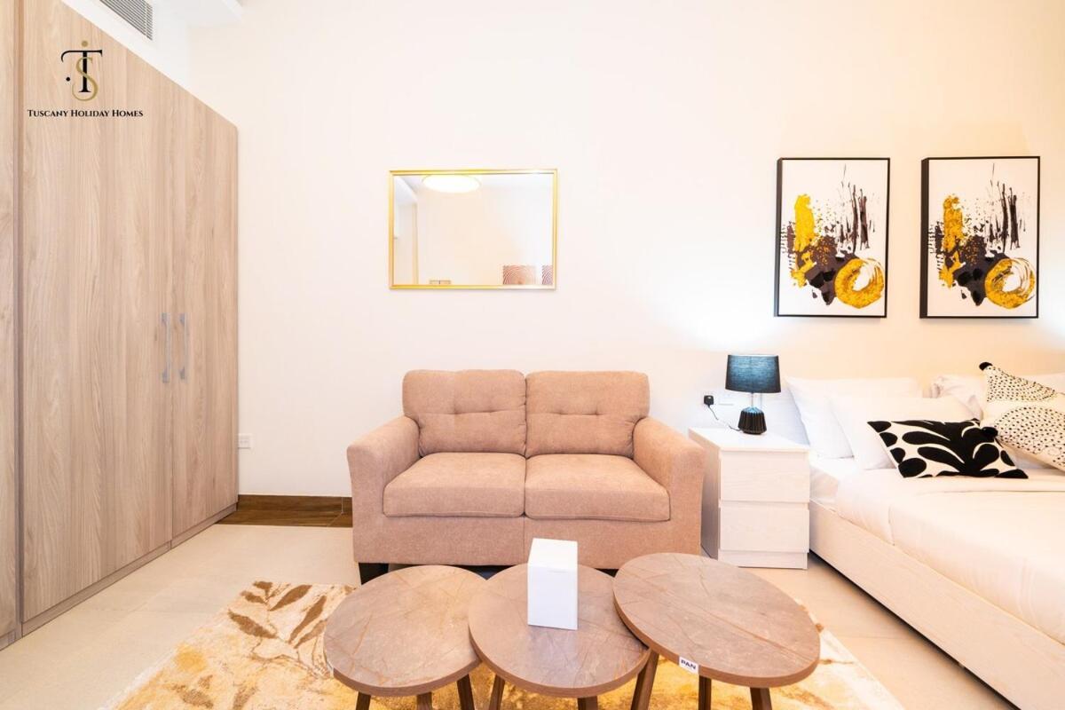 Apartment Splendid Views Studio- Sol Bay Business Bay Dubai